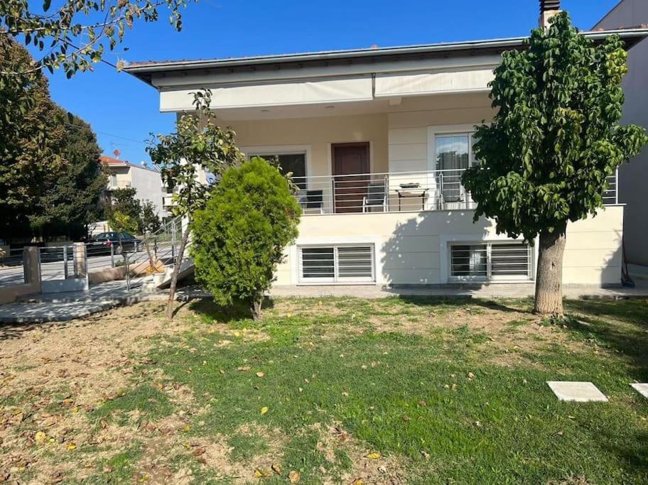 Το Σπίτι Του Μύλου Των Ξωτικών Villa Tríkala Buitenkant foto
